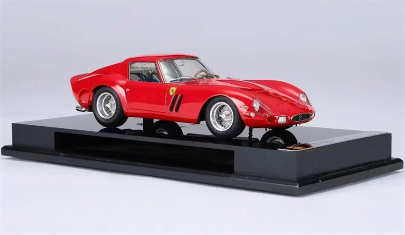 1:18 Ferrari 250 GTO 1962 red Amalgam Ralph Lauren Resin Car Model view4