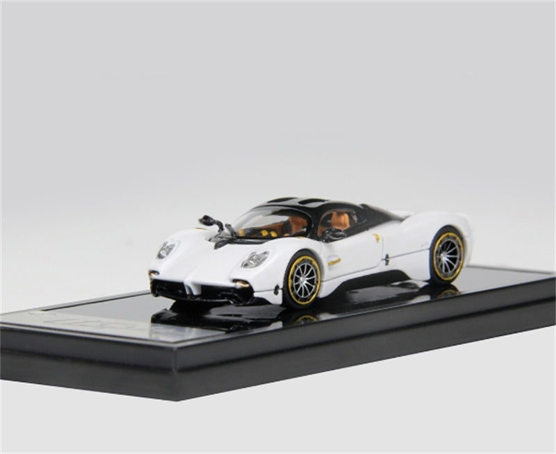 LCD-MODELS Pagani Utopia Super Cars Coupe white 1:64 car Pre-built Model view2