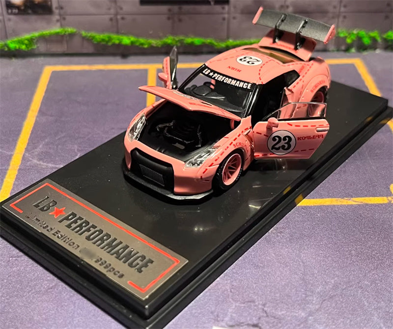 Oldtime Model Nissan GTR R35 LB PERFORMANCE wide body modification Pink Pig 23# 1:64 Car Pre-built Airliner Model Display view5