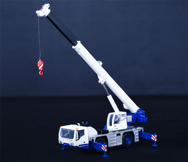 IMC Tadano AC 2.040-1 2axle mobile crane 1/87 Truck Pre-built Model