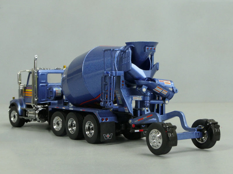 CATERPILLAR Western Star 4900 With MCNEILUS BRIDGEMASTER MIXER 1/50 Truck Pre-built Model