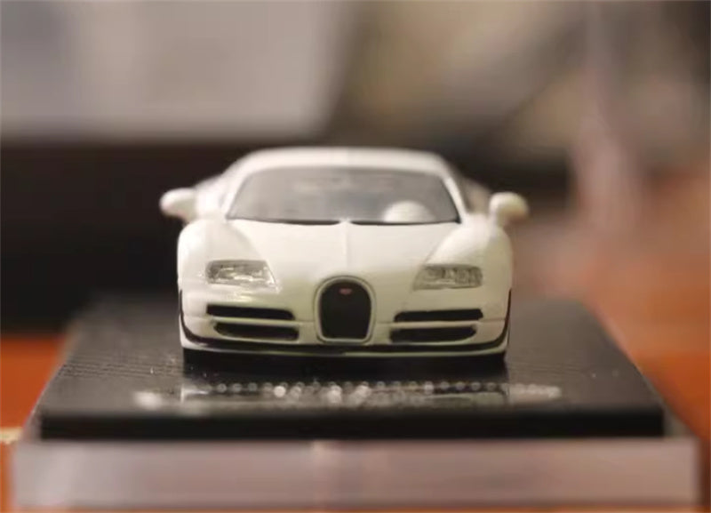 Mortal Bugatti Veyron HEC Exhibition Edition Carbon fiber white Limited Edition 1:64 Car Pre-built Model view9