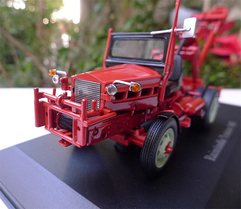 FLOZ Raimundle Agricultural Traktor 1967 red 1:43 Truck Pre-built Model