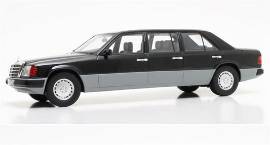 CULT Mercedes Benz W124 Extended black 1:18 Car Pre-built Model