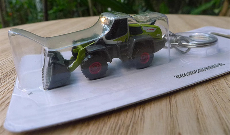 Universal Hobbies Claas Torion 1914 Keychain Green  Keychain Pre-built Model