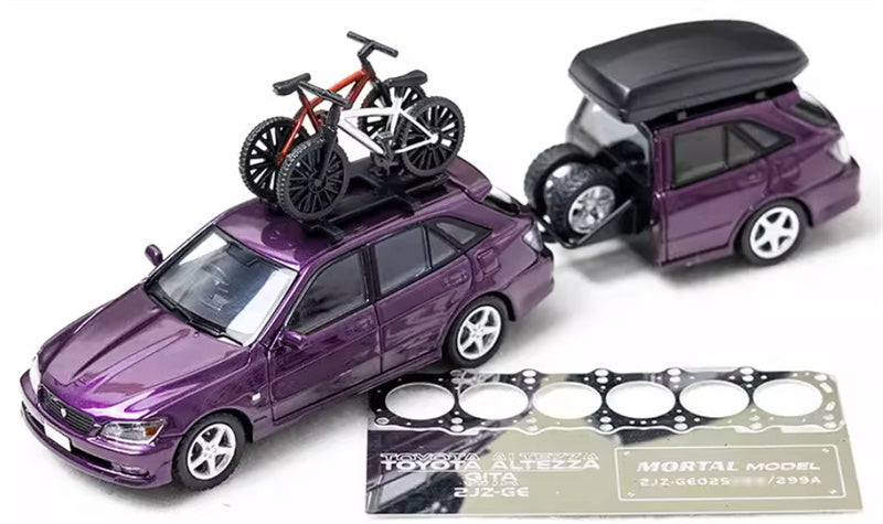 Mortal TOYOTA ALTEZZA GITA IS200 Exhibition HEC Limited Purple - Set Limited Edition 1:64 Car Pre-built Model view1