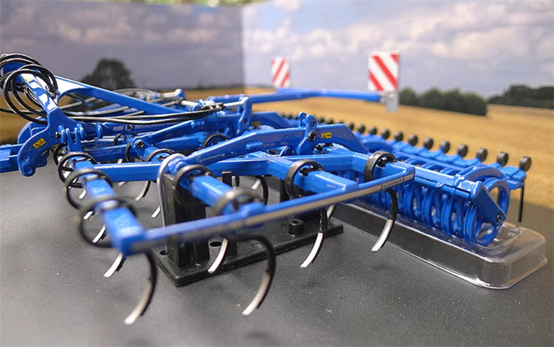 Universal Hobbies Germany Kockerling Allrounder Classic 530 Agricultural tractor tool Blue 1:32 ACCESSORIES Pre-built Model