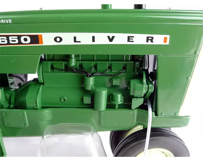 SpecCast Oliver 1650 Gas Narrow Tractor green 1:16 Truck Pre-built Model