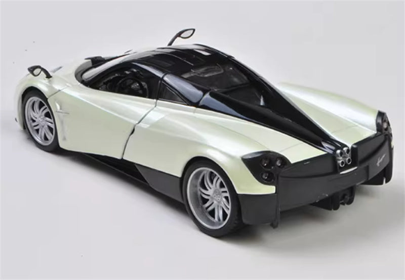 1:24 Pagani Huayra Supercar  White  WELLY  DIECAST Car Model