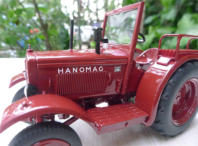SCHUCO Hanomag R 40 tractor dark red Limited Edition 1000PCS ONLY 1:32 Truck Pre-built Model