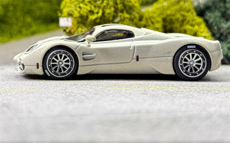 BBR MODELS Pagani Utopia sports car grayish-white 1:64 Car Pre-built Model view3