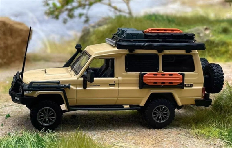 Autobots Models Toyota Land Cruiser LC78 J70 Off road modified version of personnel carrier light yellow 1:64 Truck Pre-built Model view3