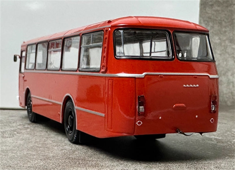 DEMPRICE Russian 695 Bus red 1:43 Bus Pre-built Model view3