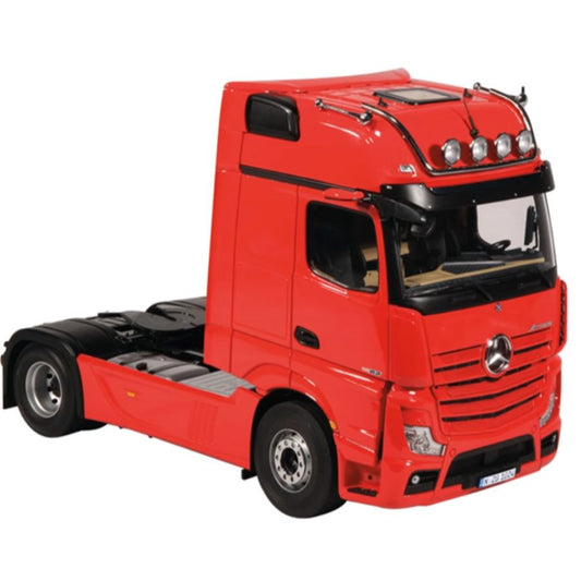 NZG Mercedes Benz Actros Giga Space 4x2 Truck Tractor Red 1:18 DIECAST Truck Lorry