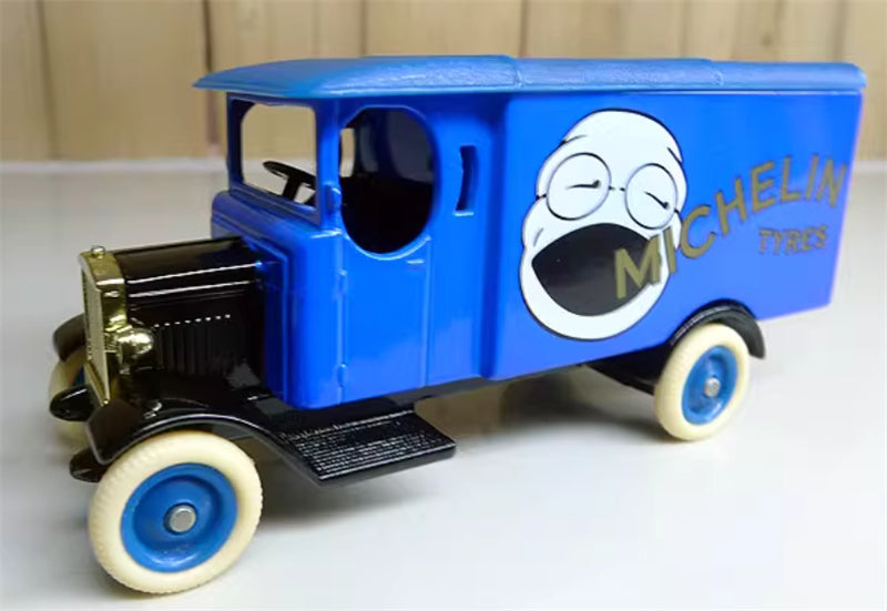 CORGI Michelin Van blue Limited Edition 1500PCS ONLY 1:76 Truck Pre-built Model