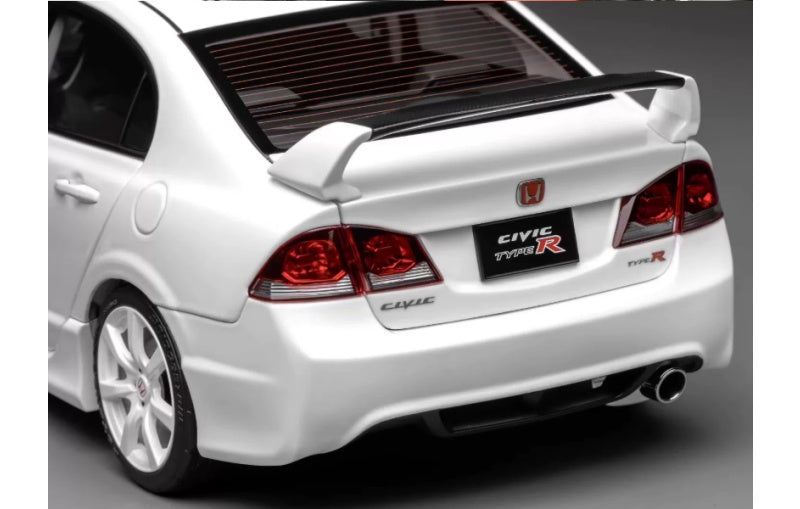 1:18 Honda Civic Type R FD2 Late Version MotorHelix Limited Edition 599PCS ONLY Premium White Pearl Diecast Model view6