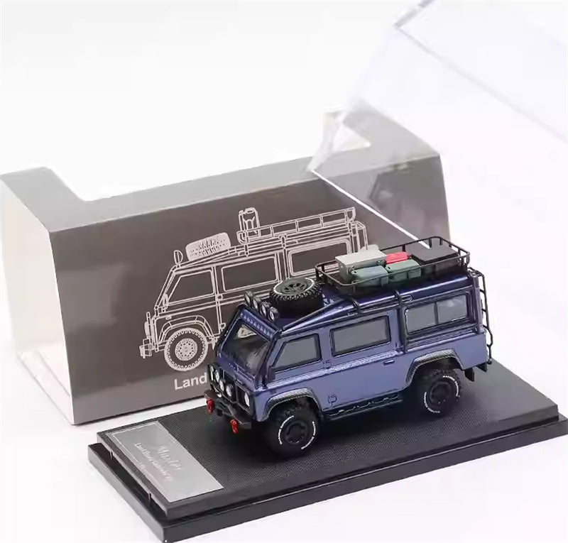 Master Land Rover Defender Van Blue with accessories 1:64 Car Pre-built Airliner Model Display view7