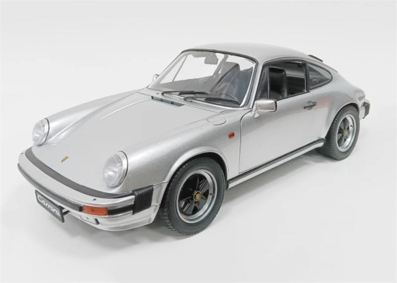 Schuco Porsche 911 Coupe silver 1:12 DIECAST Car