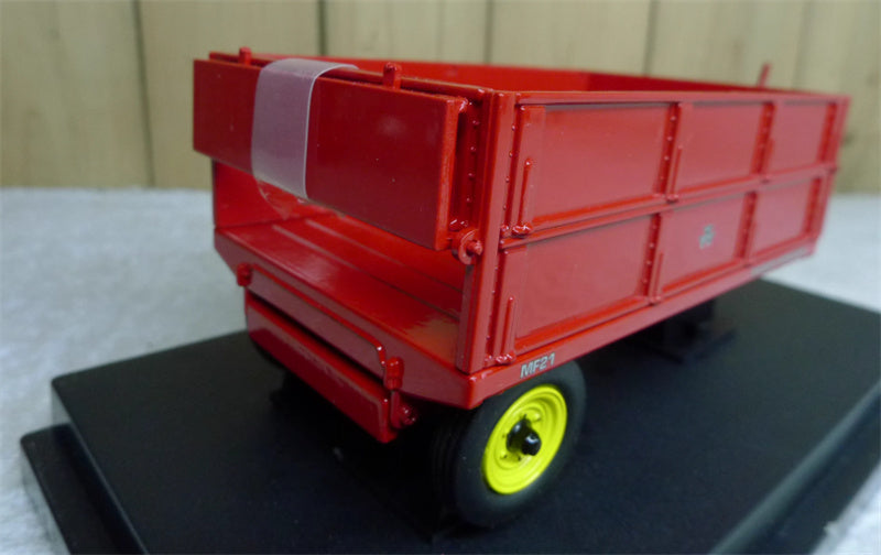 Universal Hobbies Massey Ferguson MF21 With Grain Sides 3.5 Ton Hydraulic Tipping Trailer Red 1:32 Truck Accessories Pre-built Model