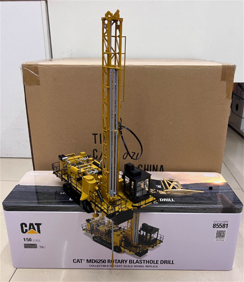 CATERPILLAR MD6250 ROTARY BLASTHOLE DRILL 1:50 Truck Pre-built Model