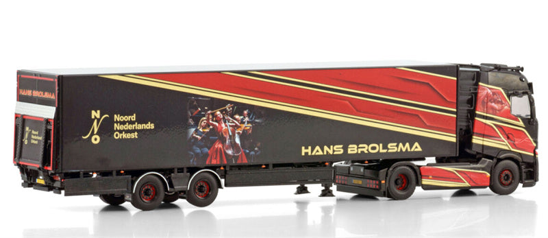 WSI RENAULT TRUCKS T HIGH EVO 4X2 BOX TRAILER - 2 AXLE Hans Brolsma 1:50 Truck Pre-built Model