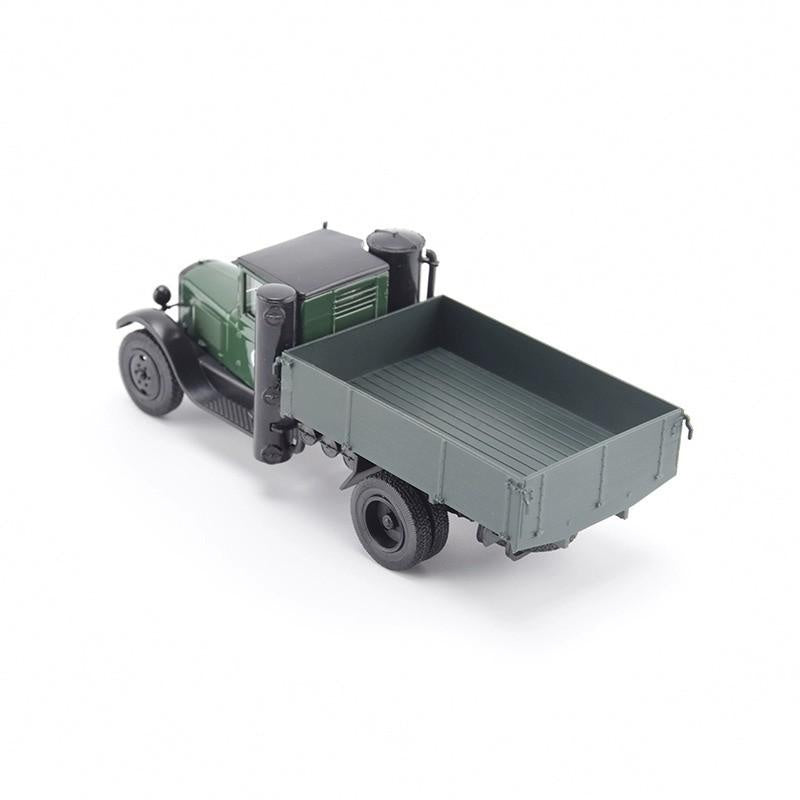 1:43   ZIS-21A Modimio  Military green ABS Model