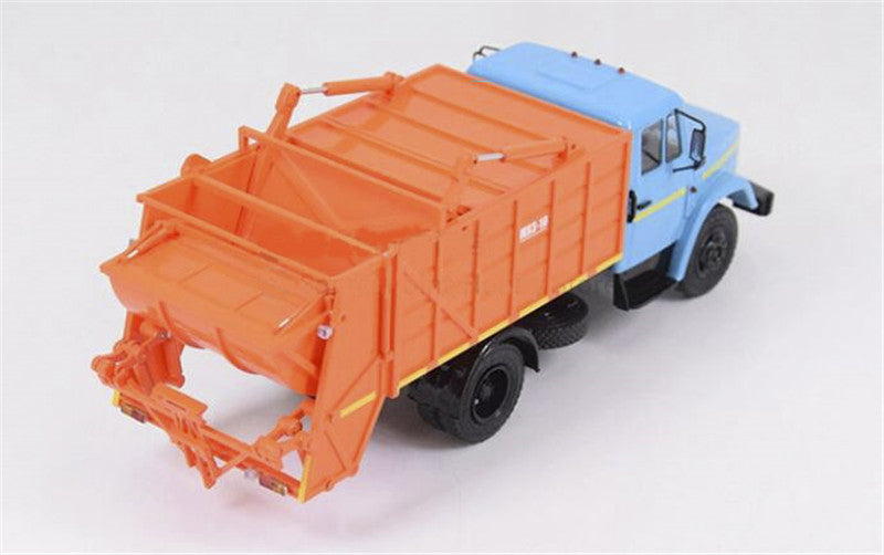 StartScaleModels MKZ-10 4333 ZIL Garbage Truck 1/43 Truck Pre-built Model
