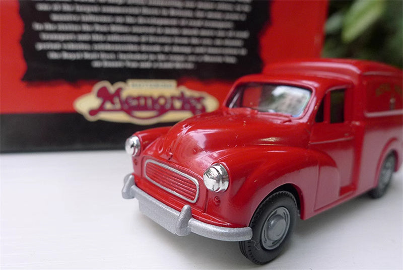 CORGI Royal Mail Morris 1000 Van red 1:64 Car Pre-built Model
