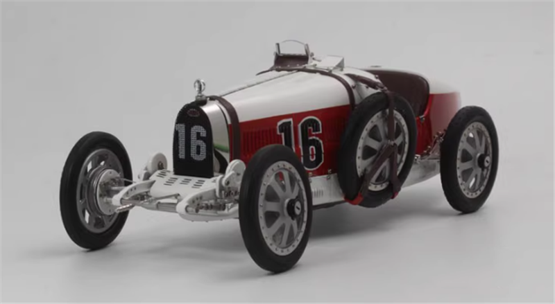 CMC Bugatti Type 35 #16 Red and white 1/18car Pre-a Model