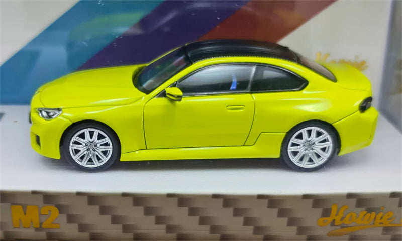 1:64 BMW M2 G87 St. Paul's Yellow Howie Model DIECAST Civil Car Model