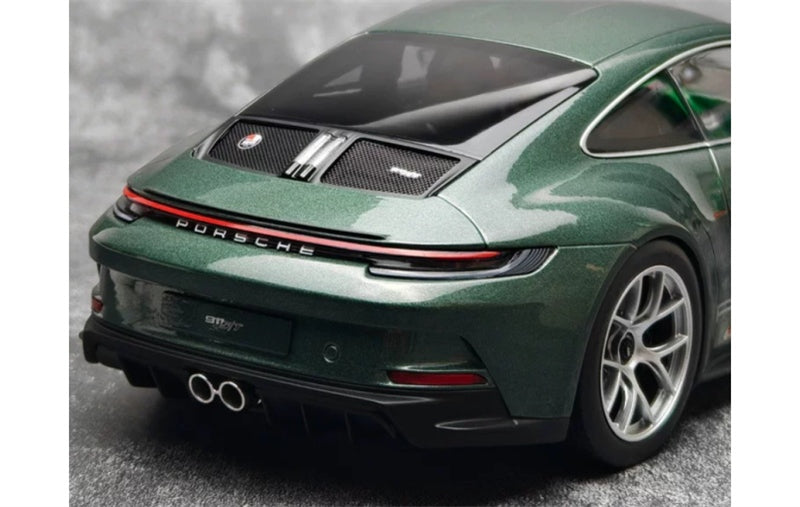 1:18 Porsche 911 S/T  Green - Silver Wheel NOREV without tail fin DIECAST Model