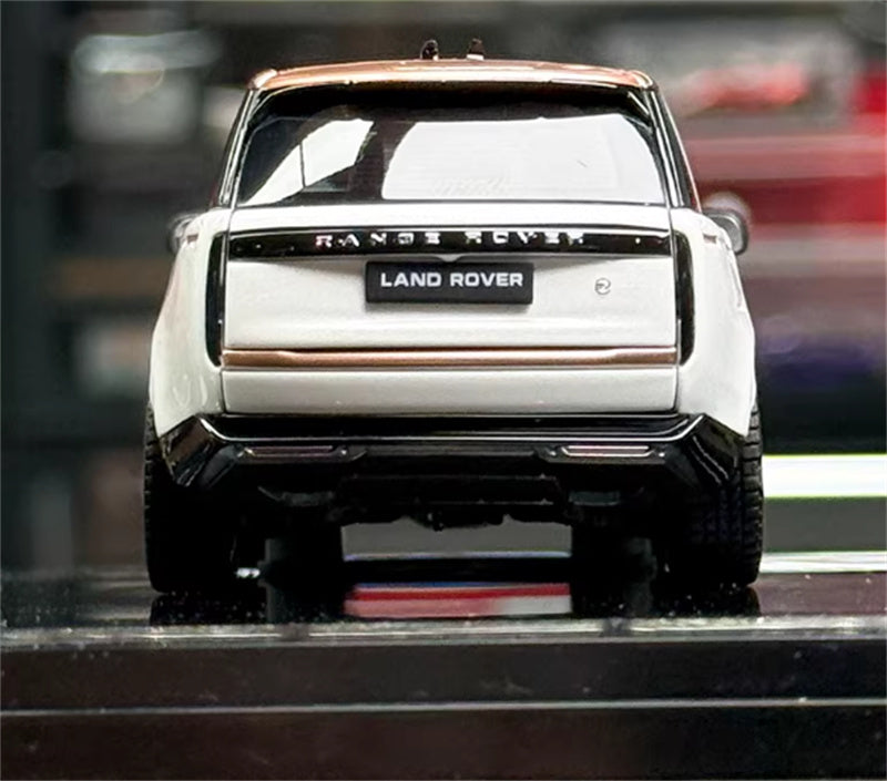 1:43 Land Rover Range Rover Honor Genesis 2022 White Gold Top  LCD MODELS Extended Edition DIECAST Car Model