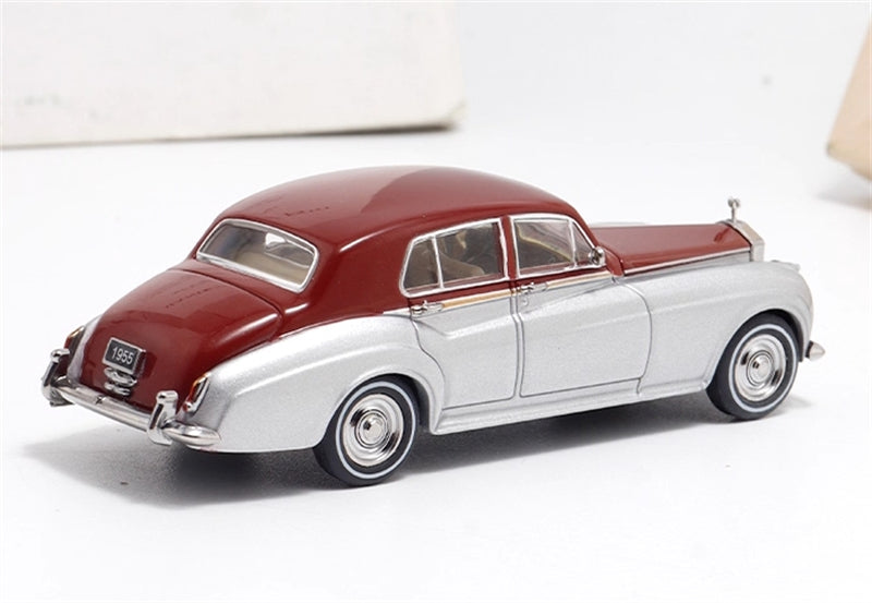 GFCC 1955 Rolls Royce Silver Cloud classic car Red Silver Double LHD 1:64 car Pre-built Model view7