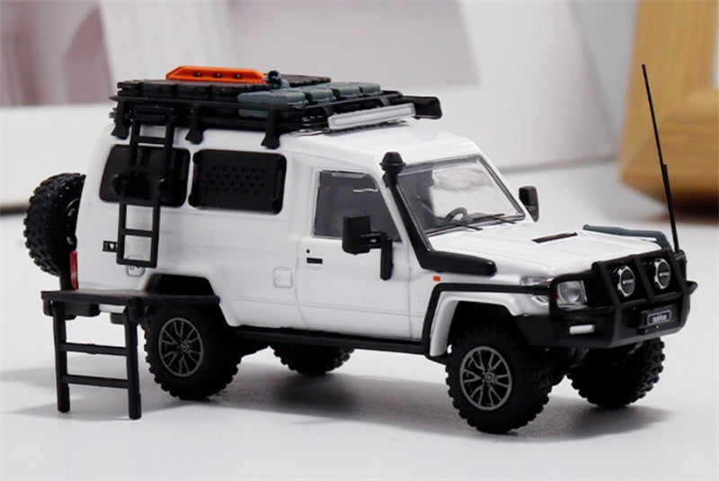 Autobots Models Toyota Land Cruiser LC78 J70 Off road modified version of personnel carrier white Limited Edition 499PCS ONLY 1:64 Truck Pre-built Model view4