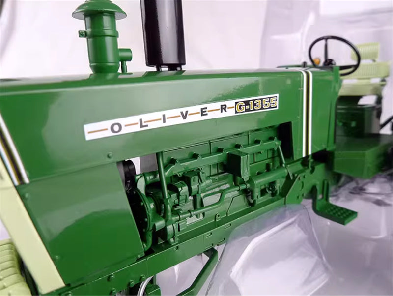 SpecCast Oliver G-1355 agricultural tractor green 1:16 Truck Pre-built Model