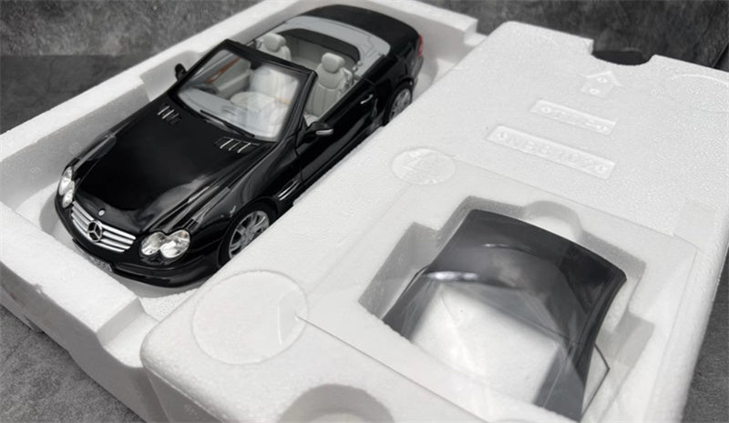 Norev Mercedes Benz SL 500 2003 sports car black 1:18 Car Pre-built Model view9