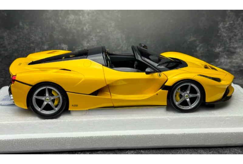 1:18 Ferrari LaFerrari  Yellow - Silver Wheel BBR MODELS convertible version DIECAST Model