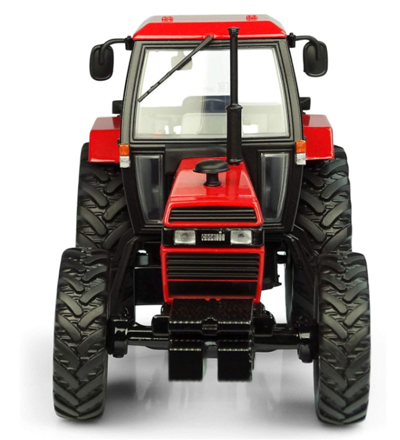 Universal Hobbies CASE International 1494-4WD Agricultural Tractor Red 1:32 Truck Pre-built Model
