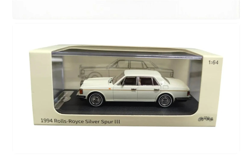 GFCC 1994 Rolls Royce Silver Spur III White Gold waistline Limited Edition LHD 1:64 car Pre-built Model view2