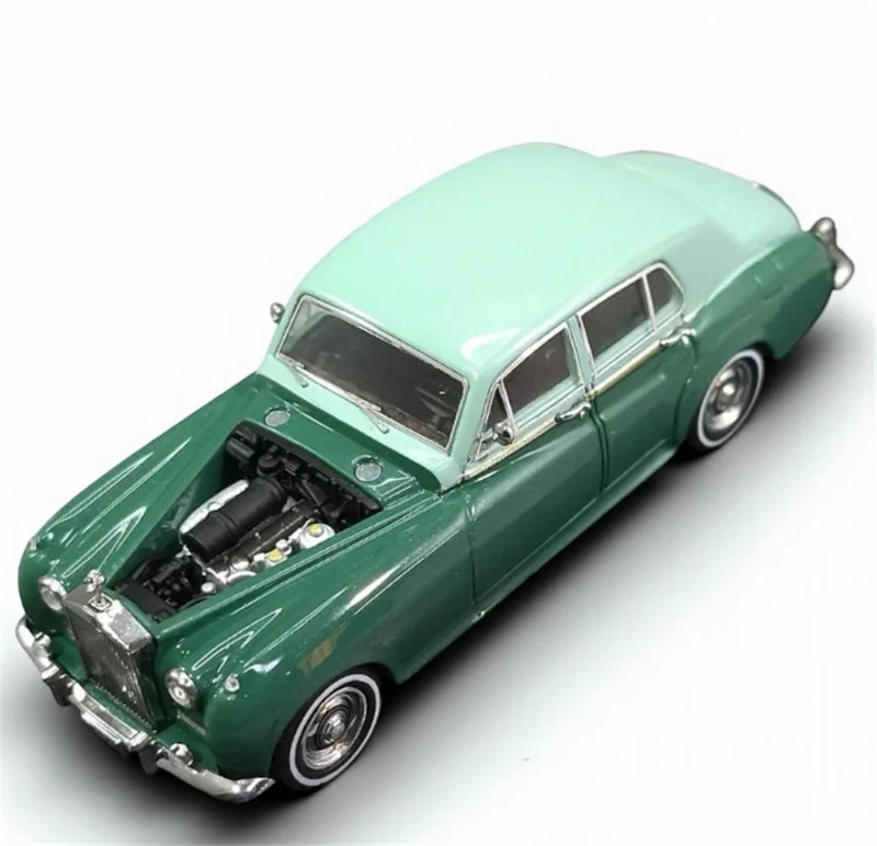 GFCC 1955 Rolls Royce Silver Cloud classic car Green Double LHD 1:64 car Pre-built Model view3