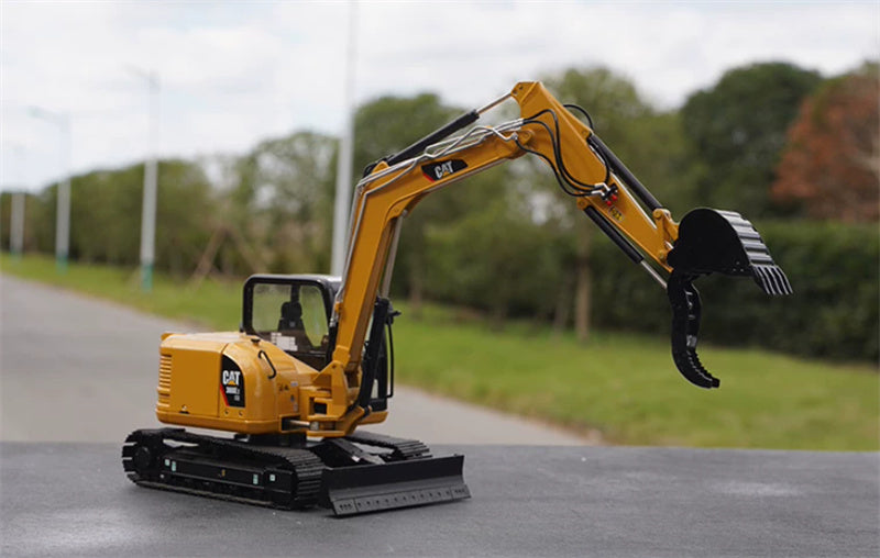 1:24 Cat  308E2 CCM   Diecast Model