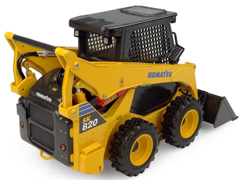 Universal Hobbies Komatsu SK820-8 Wheel loader Yellow Limited Edition 877pcs ONLY 1:25 Truck Pre-built Model