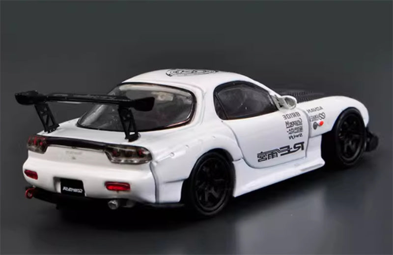 Master Mazda RX7 Amemiya FD3S White Black Carbon Cover 1:64 Car Pre-built Airliner Model Display view4