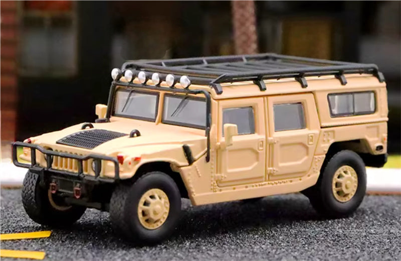 MASTER Hummer H1 off-road vehicle Desert Yellow Civil Edition 1:64 Truck Pre-built Airliner Model Display view1