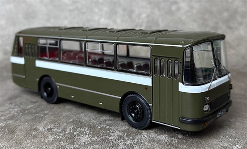 DEMPRICE Russian 695 Bus green 1:43 Bus Pre-built Model view7