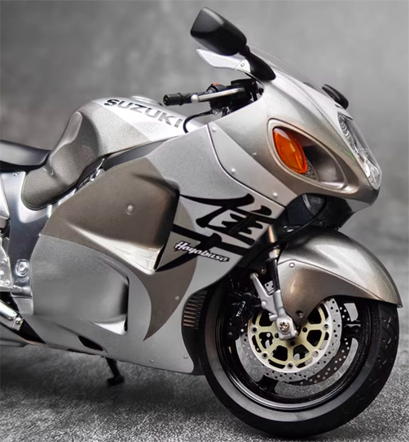 1:12 Suzuki GSX-1300R Hayabusa  silver  LCD MODELS  DIECAST motorcycle Model