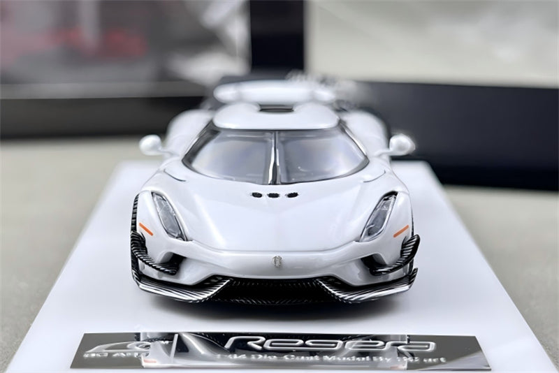 1:64 Koenigsegg Regera Pearlescent White SC ART DIECAST Civil Car Model