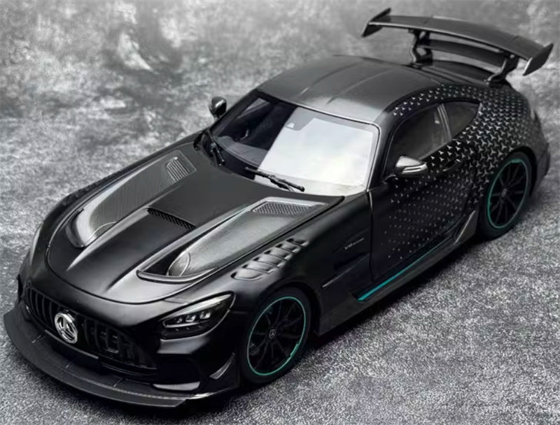 MINICHAMPS Mercedes AMG GT Black Series 2021 Starry Black Coating Limited Edition 400PCS ONLY 1:18 Car Pre-built Model view1