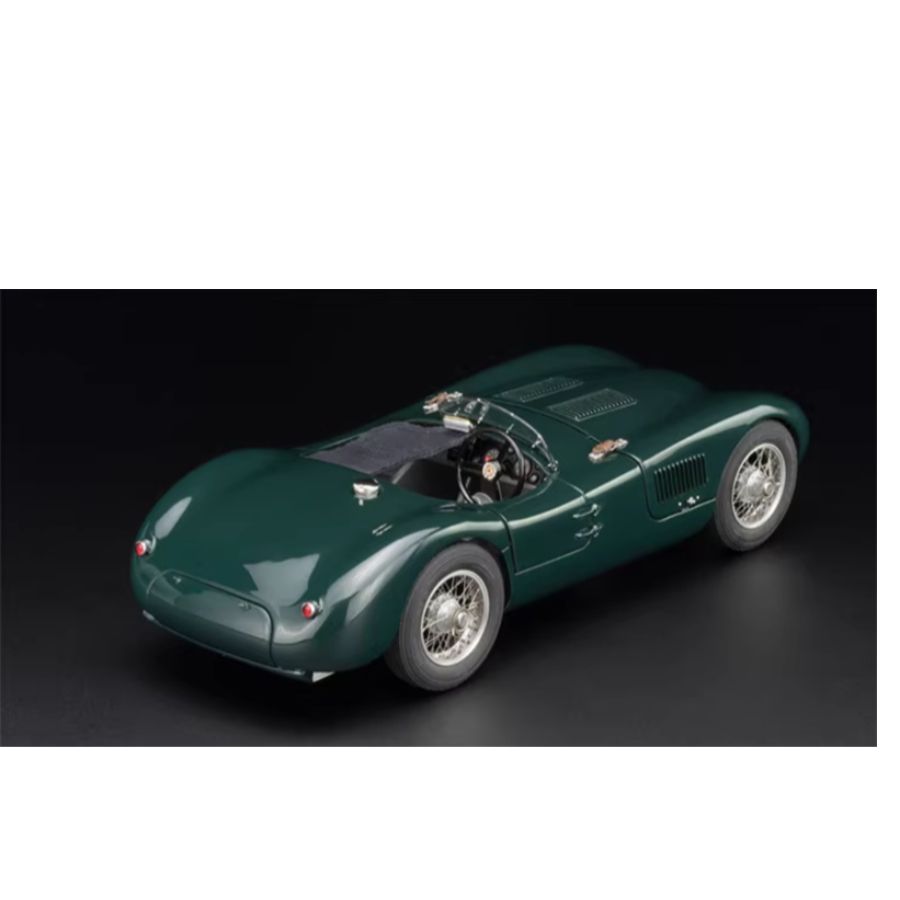 CMC Jaguar C-Type 1952 Classic Car UK Green 1:18 DIECAST Car