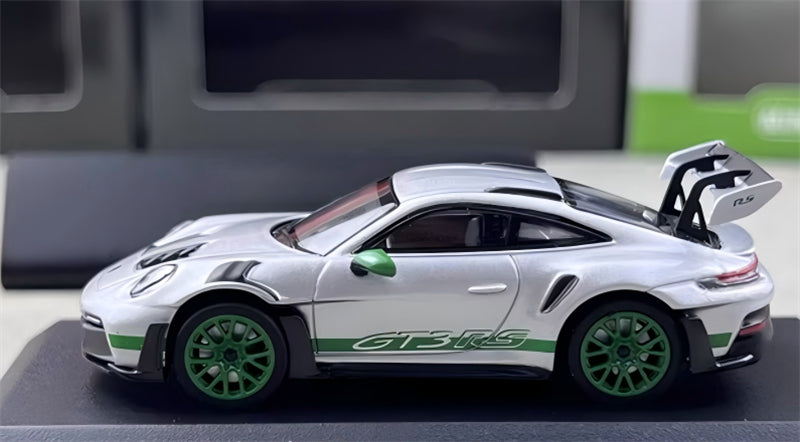 MINICHAMPS Porsche 911 GT3 RS 2024 Silver w/ Green Wheels Limited Edition 1000PCS ONLY 1:64 Car Pre-built Model